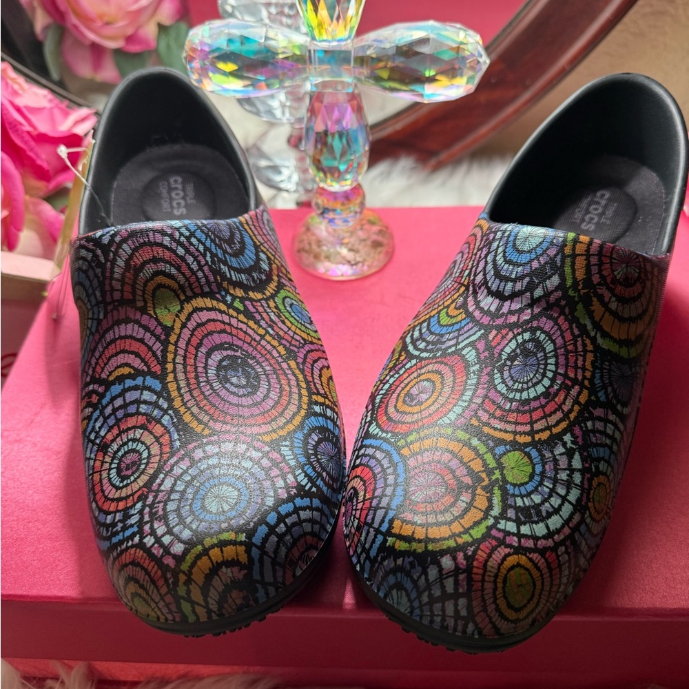 CROCS NWT Nerio Pro Graphic Multi-Color  Size 8 $4.00 Off + Discounted Shipping - Picture 7 of 17